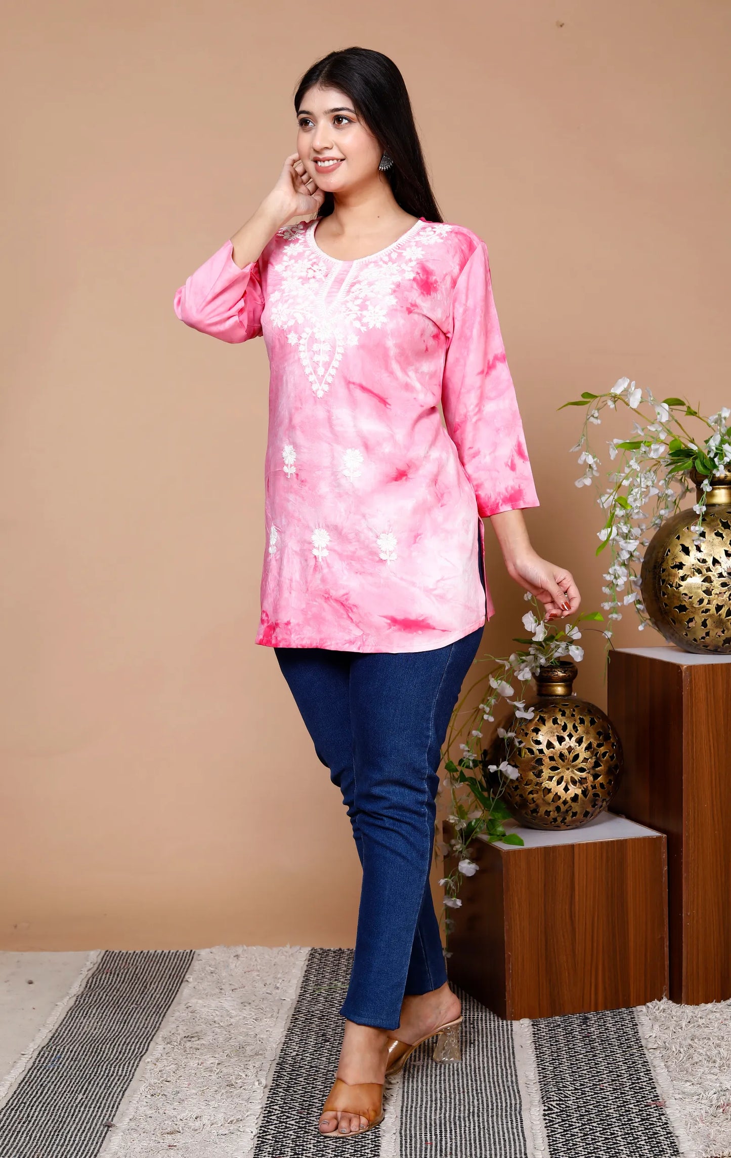 Chikankari Top